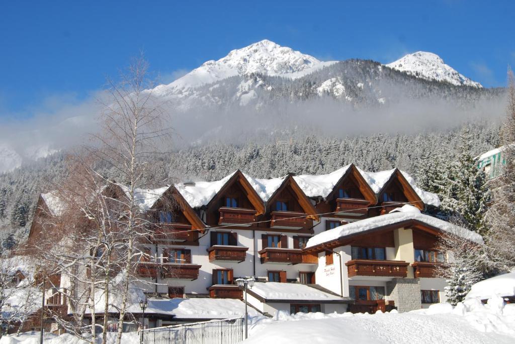 Il Piccolo Dolomiti Resort Andalo Luaran gambar
