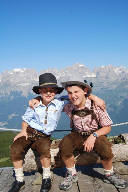 Il Piccolo Dolomiti Resort Andalo Luaran gambar