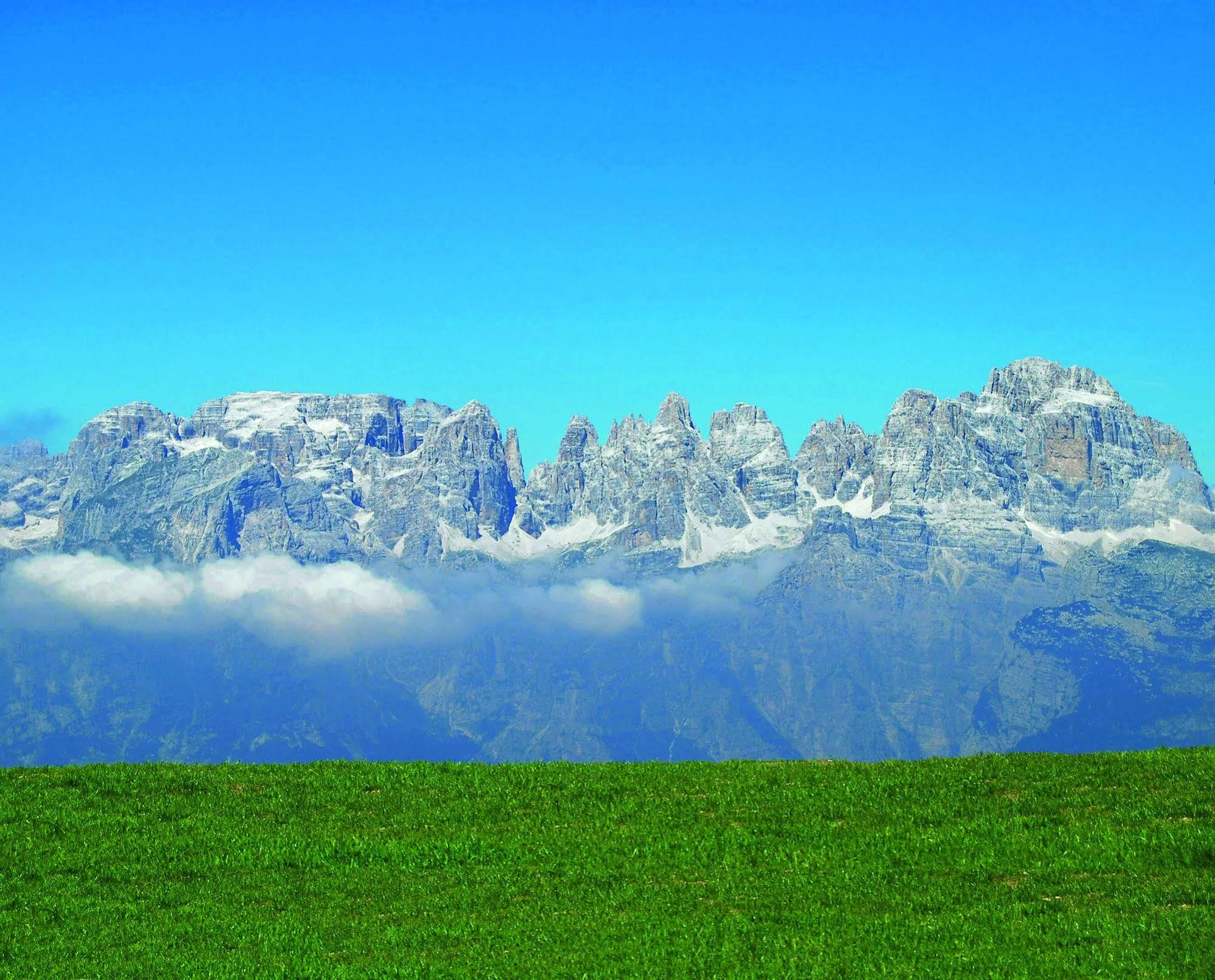 Il Piccolo Dolomiti Resort Andalo Luaran gambar