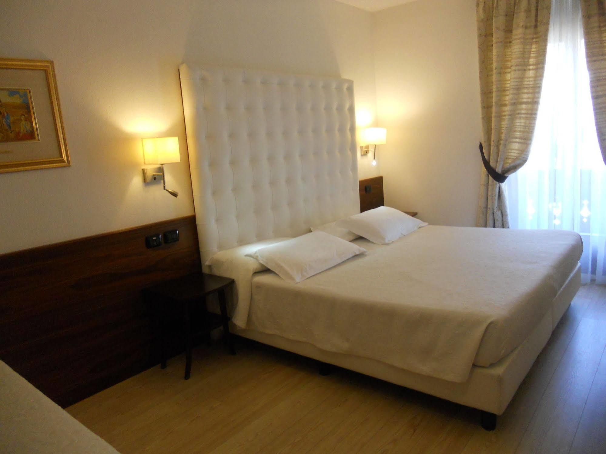 Il Piccolo Dolomiti Resort Andalo Luaran gambar